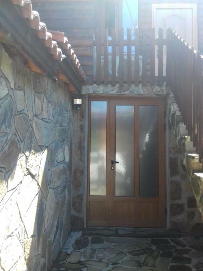 Къща Момина Сълза Hotell Sapareva Banja Eksteriør bilde