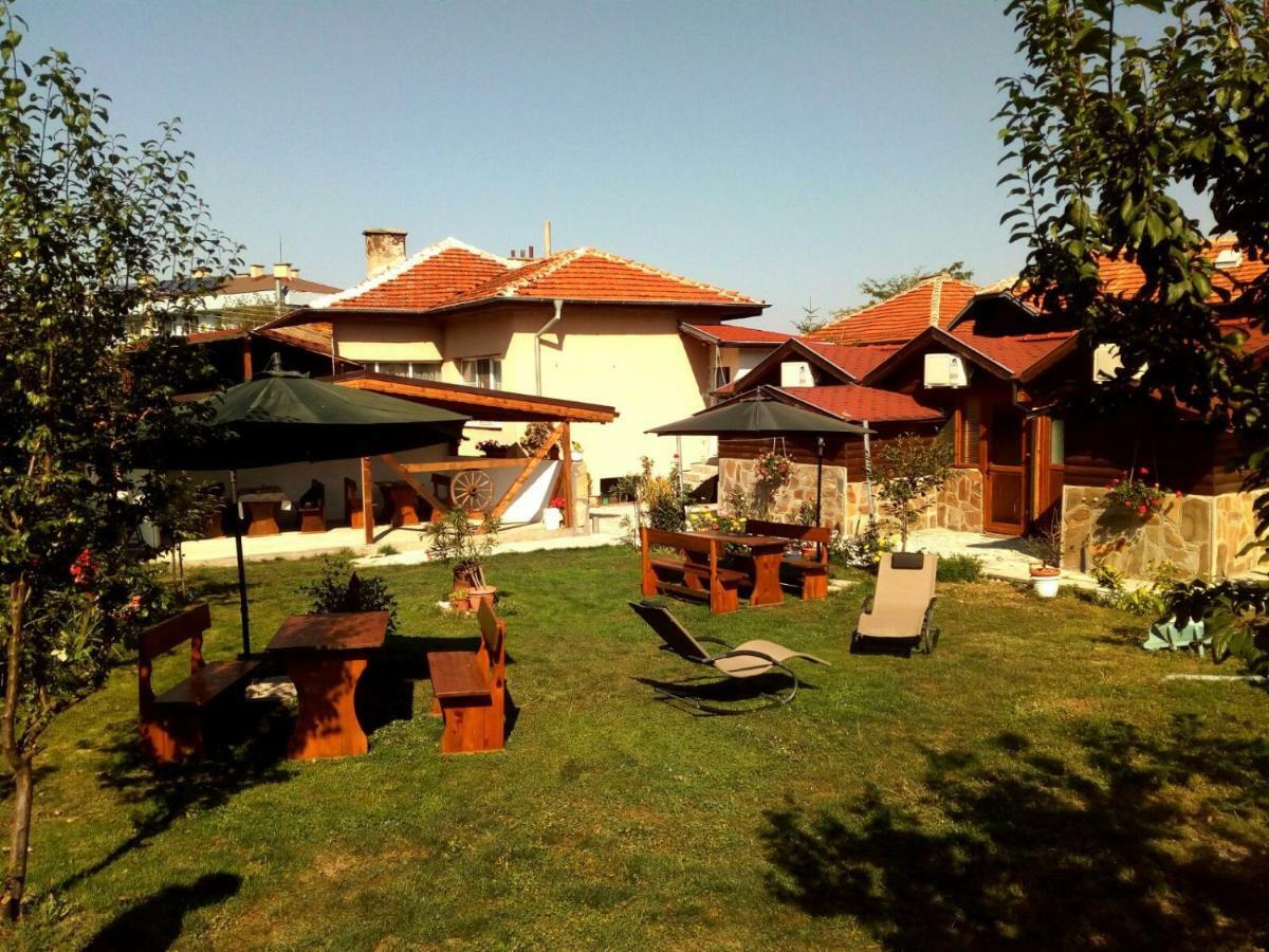 Къща Момина Сълза Hotell Sapareva Banja Eksteriør bilde